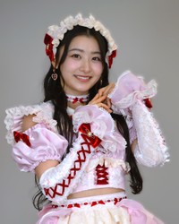 杏ジュリア(撮影・金居みつよし）