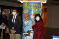 会場でフォトセッションに応じる島本須美さん＝阪急うめだ本店9階うめだギャラリー、アニメージュとジブリ展大阪会場