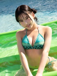 森嶋あんりの1st写真集（KADOKAWA）より＝撮影：大薮達也