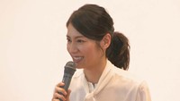 林野高校を訪問した女優・松下奈緒さん