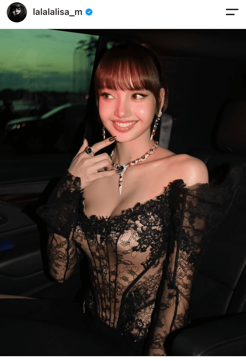LISA (@lalalalisa_m)さんのインスタグラムより