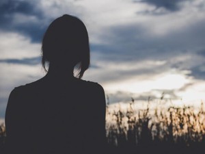 彼にとって私は、ただの「忘れられない匂い」のする女の子だった