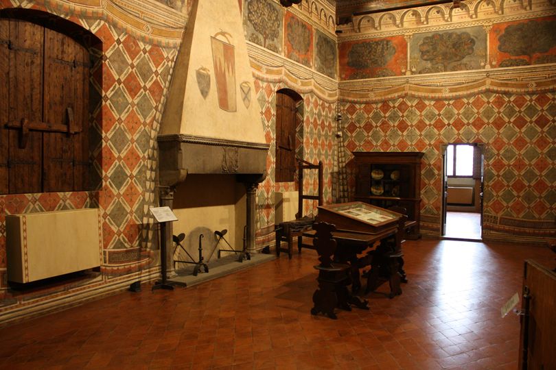 【図5】
パラッツォ・ダヴァンツァーティ「鸚鵡の間」