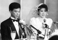 挙式する森進一、森昌子夫妻（1986年）