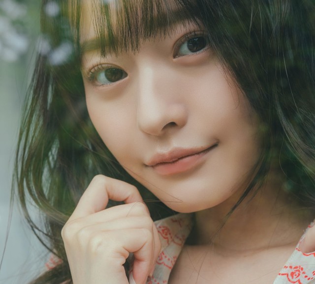 高崎かなみ（提供：週刊SPA!編集部　撮影：東京祐　ヘアメイク：花房みなみ　スタイリング：毛塚由恵）