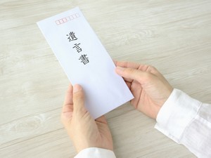遺言者が認知症の場合、遺言は無効になるのか　弁護士が解説