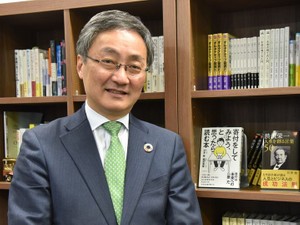 渋沢栄一の玄孫、渋沢健さんが語る遺贈寄付「生きた証を将来に生かすワクワク感を」