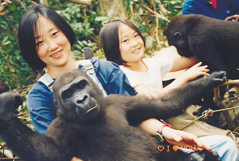 チンパンジー研究者ジェーン・グドール博士が子どもたちに伝えた「行動