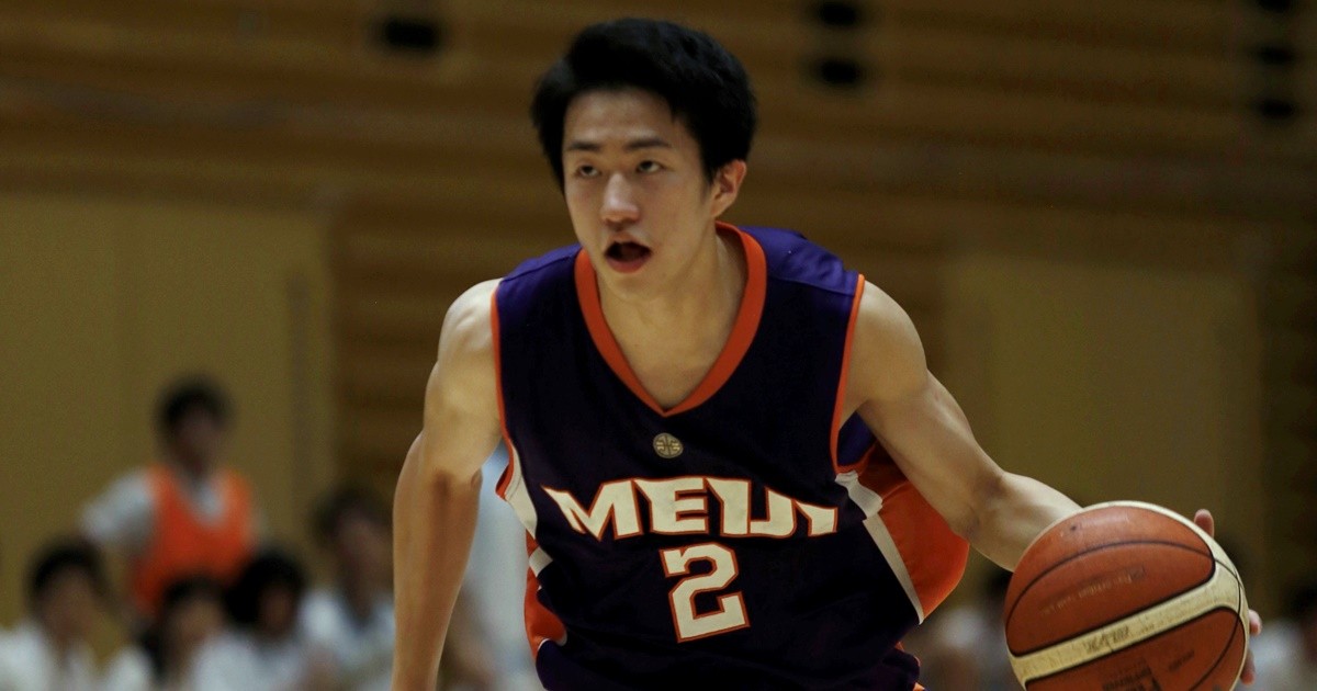 バスケ - 指導者の不在、代表で培った技術を明大の仲間に伝え　齋藤拓実3 | 4years. #学生スポーツ