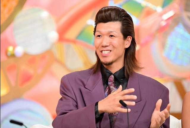 昭和ツッパリ姿の夫＝「新婚さんいらっしゃい！」ⓒABCテレビ