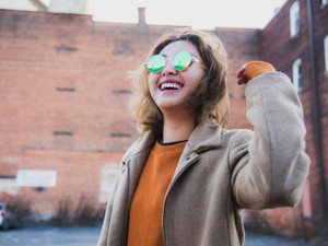 女子高だった私は女の子からモテまくった。でも18歳でメイクを覚えたら世界が変わった