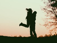 恋愛で自分の欠落は埋まらない。自己嫌悪に陥る恋愛はもうやめる