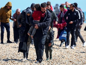 不法入国者らをルワンダに移送するイギリスの計画が物議　「ルワンダは安全」は本当か