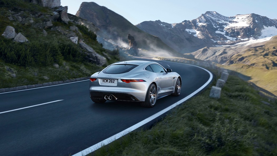 1050_Jaguar_F-TYPE-19MY_04