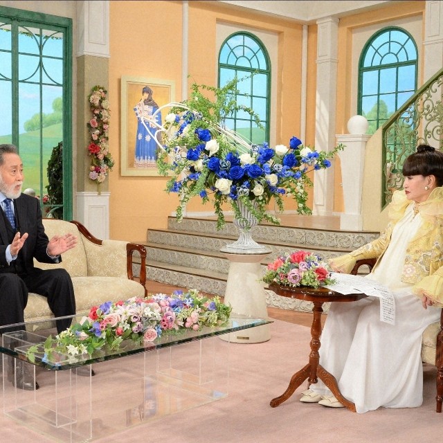 「徹子の部屋」（右から）黒柳徹子、北大路欣也＝テレビ朝日提供