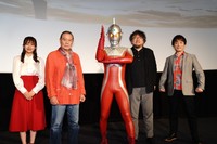 「ウルトラセブン」55周年記念　セレブレーションイベントに出席した（左から）黒木ひかり、森次晃嗣、樋口真嗣監督、関智一