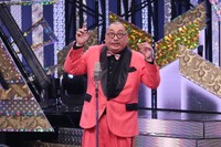 ネタを繰り広げる街裏ぴんく