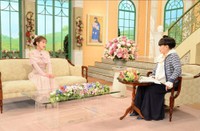 「徹子の部屋」（右から） 黒柳徹子、辻希美＝テレビ朝日提供