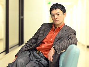 MONO NO AWARE 玉置周啓さんが選ぶ4冊　生活の中の感覚を、本が呼び起こす