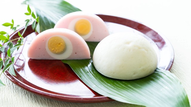 かまぼこまんじゅう　熊野蒲鉾店提供