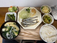 身体に優しく、消化にも良さそうな「ししゃも定食」（toco_tanさんThreadsより）