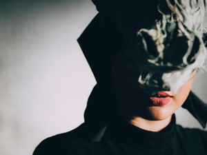 夢は職業役者。けれど何者にもなれていない。30歳を目前に働く意味を見出せない