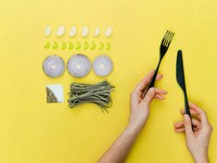 モザイクアートを織りなす456枚の自炊日記。愛おしい日々の蓄積