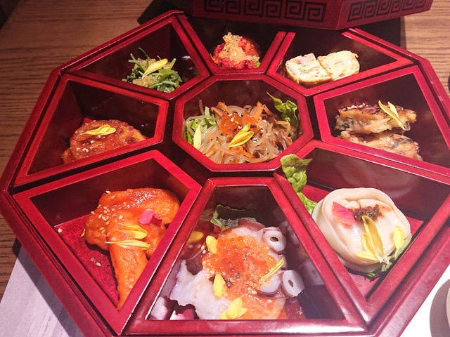 色とりどりの韓国惣菜