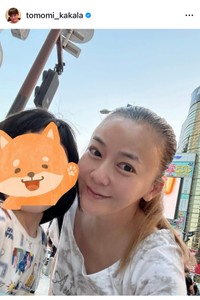 華原朋美（@tomomi_kakala）さんのインスタグラムより