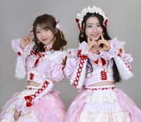 辻野かなみ（左）と杏ジュリア(撮影・金居みつよし）