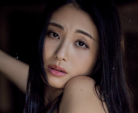 トロたん（撮影／西田幸樹　ヘアメイク／佐藤淳　スタイリング／菅原 恵）