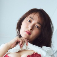 柳瀬さきのSPA!グラビアン魂デジタル写真集「巨乳は爆発だ」（扶桑社）より＝撮影・高橋慶佑、ヘアメイク・花房みなみ、スタイリング・松田亜侑美