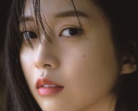 牧野真莉愛 写真集 『 M.21 』（ワニブックス）