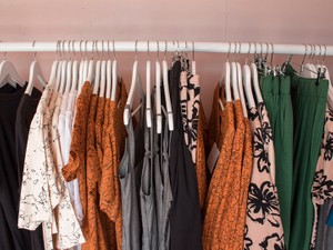 2千円以上の服が買えなかった頃の私に「もう貧乏な家の子じゃないよ」って言いたい