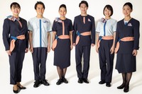 Air Japanの制服はスニーカーも選べる（オンワードコーポレートデザイン2023年3月のプレスリリースから）