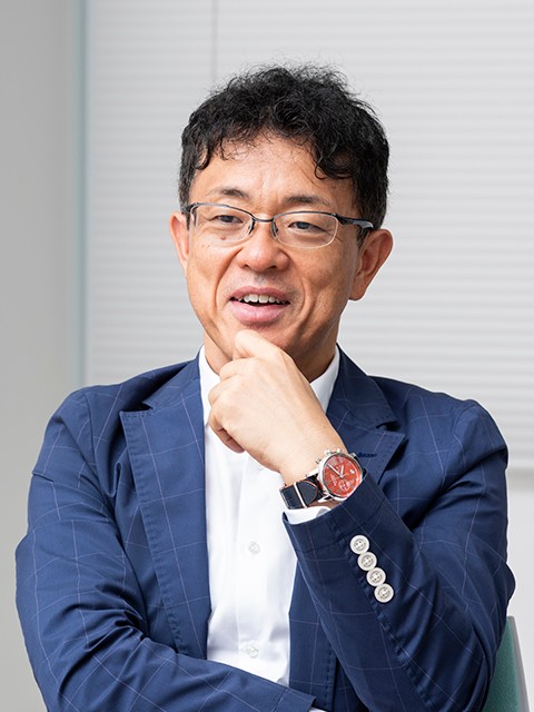 動きを組み合わせて全身を伸ばす ウォーキング ランジ体操