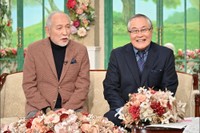 「徹子の部屋」に出演する村井國夫と小野武彦＝テレビ朝日提供