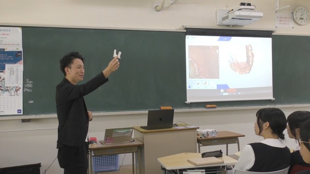 スポーツを支える「歯科技工士」を知って　生徒が歯のスキャン体験やマウスガードをつくる工程学ぶ　高松市