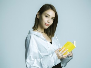 滝沢カレンの「むかし僕が死んだ家」の一歩先へ　幼い頃の記憶が眠る森