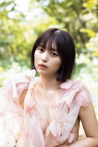 北野瑠華2nd写真集「 ヴィーナスの、誕生 」（北野瑠華公式X@official_ruka25より）
