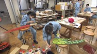 高校生が市場の壁に壁画アートを制作！「親しみを持てる市場になって」　高松市中央卸売市場