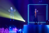 スペシャルゲスト「たなか」とのコラボステージの様子