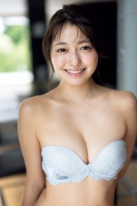 「FLASH」（26年10月20日発売号）に登場した高橋かのⓒ光文社／週刊FLASH（写真・唐木貴央）