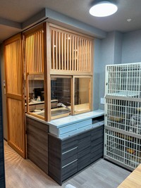 【アフター写真】独立キッチンと脱走防止柵を設置！（「ねこ大家」さん提供）