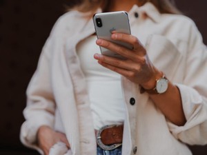 輝く推しと自分を比べて勝手に悲しくなる日々。モヤモヤの原因って？