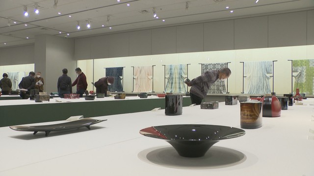 伝統工芸品を集めた展覧会　香川