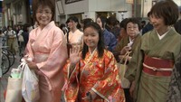 伝統文化に親しんで！着物姿で商店街をパレード　高松市