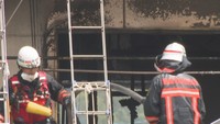 【続報】高松市で工場兼住宅など2棟焼ける　76歳男性を救急搬送