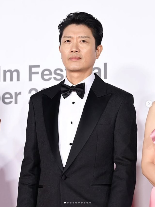 パク・ヒスンの公式インスタグラム@park_hee_soonより