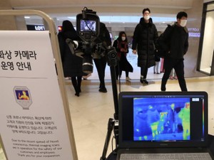 新型コロナ感染者の移動ルートをマップに表示　緊急事態の韓国で使われる個人情報とIT技術